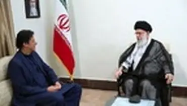 دیدار نخست‌وزیر پاکستان با مقام معظم رهبری