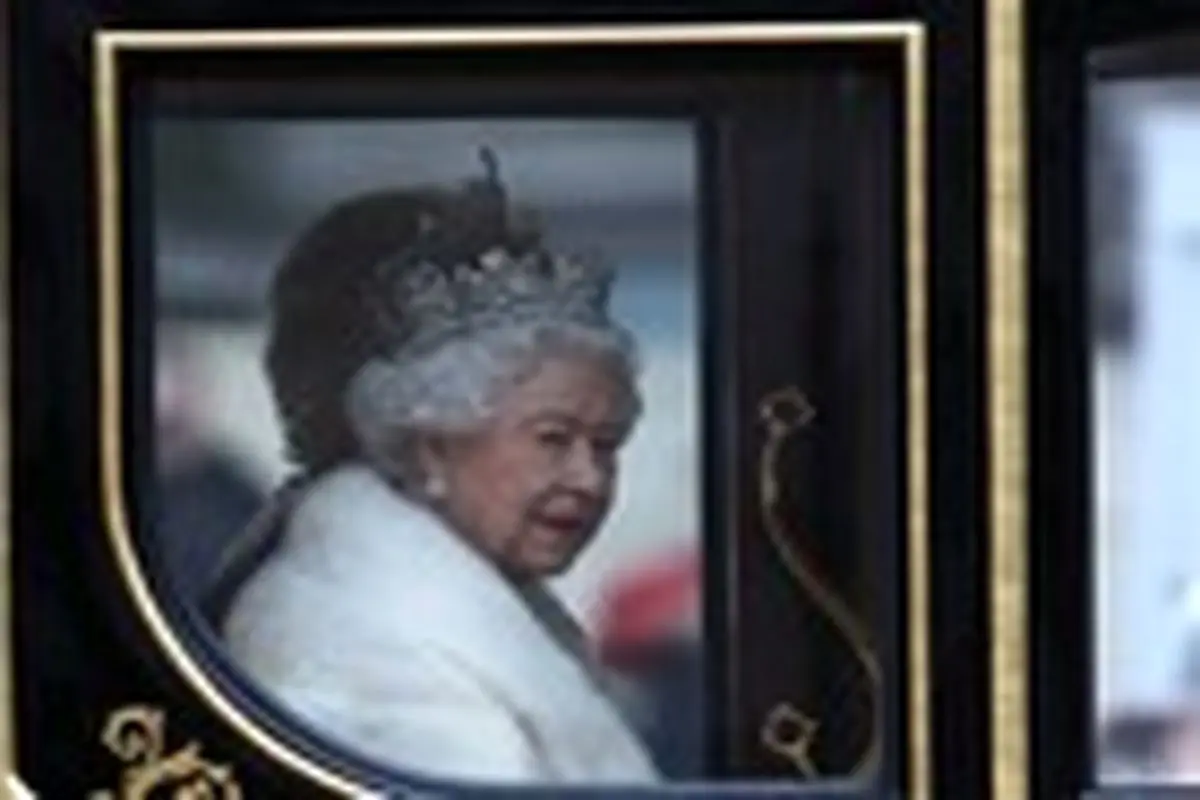 گشایش پارلمان انگلیس با حضور ملکه الیزابت دوم