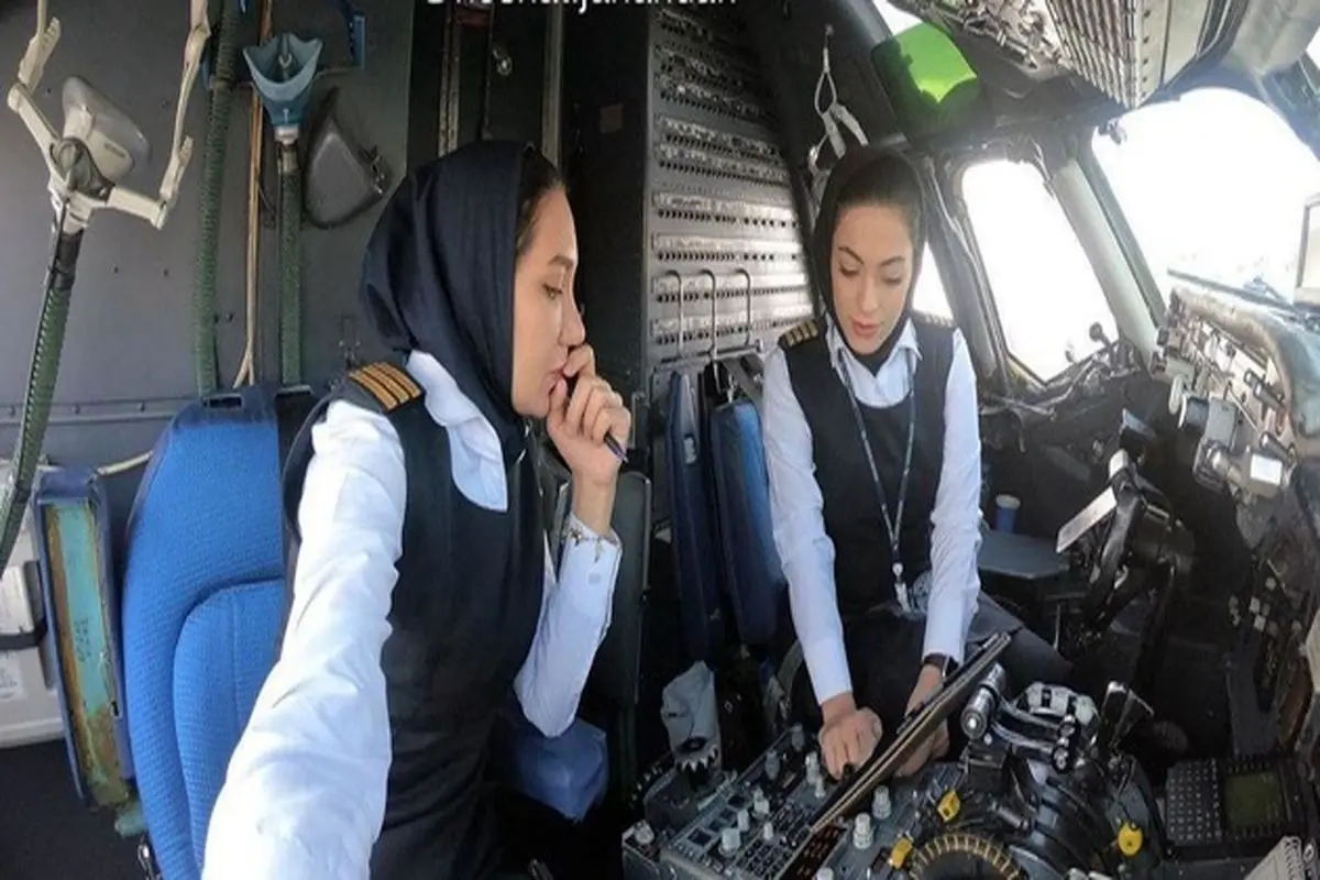 اولین پرواز رفت و برگشت تهران-مشهد با ۲ خلبان زن + عکس