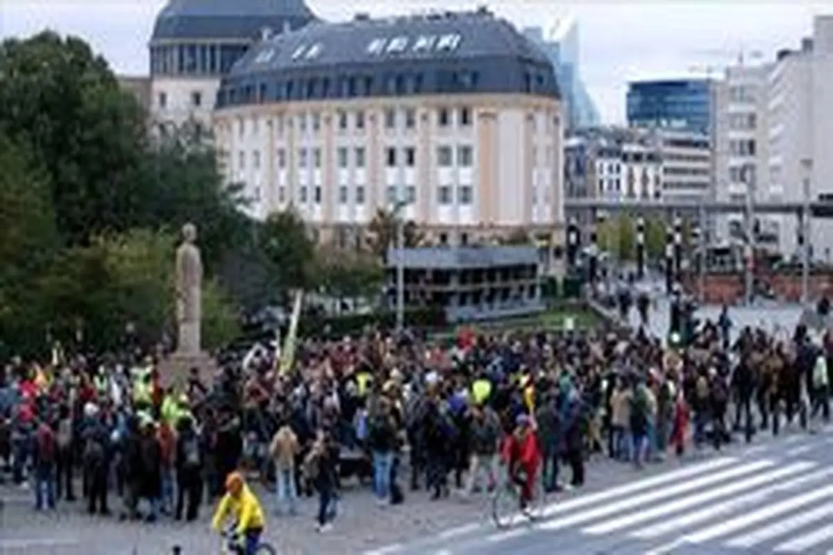مردم بلژیک علیه خشونت پلیس تظاهرات کردند