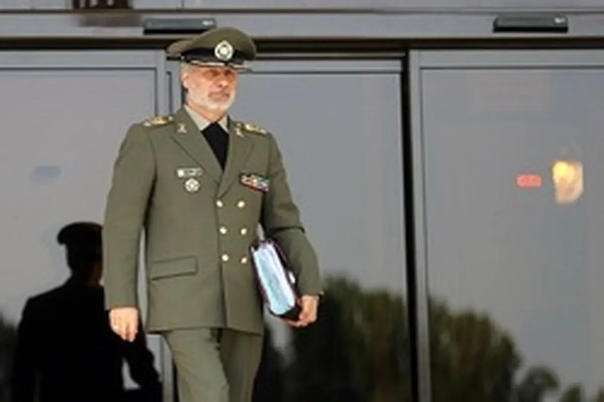 وزیر دفاع:حمله نظامی به ایران بلوفی در قبال سرافکندگی دشمنان است