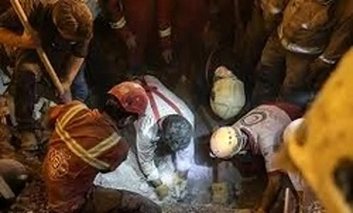 مصدومیت ۱۲ مدیر قزوینی در هنگام بازدید از واحد تولیدی