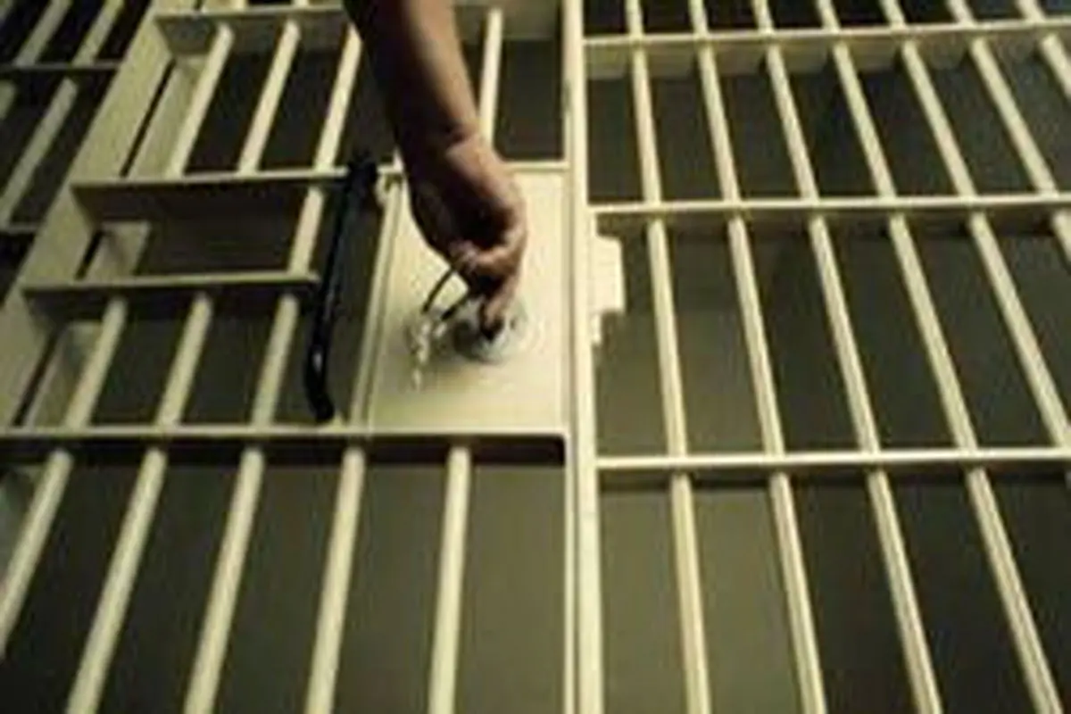 یک خیر تهرانی ۱۱ زندانی جرائم غیرعمد را آزاد کرد