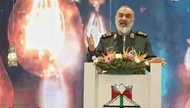 سردار سلامی:خدا را شکر می‌کنیم که دشمن را خار و ذلیل کردیم