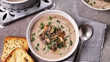 یک پیشنهاد جذاب پاییزی و در هوای بارانی؛ طرز تهیه سوپ قارچ