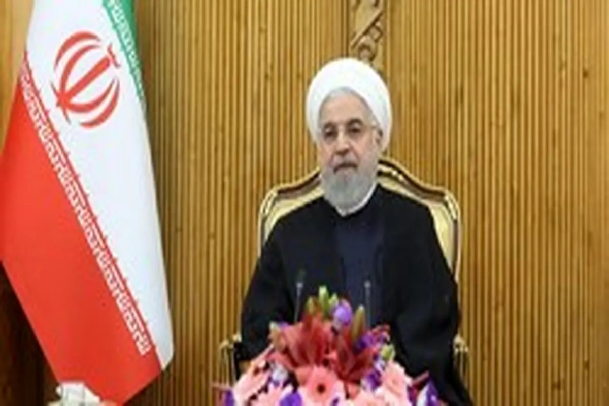 روحانی : مقاومت ملت‌های ایران و ونزوئلا و به شکست کشاندن توطئه‌های آمریکا تحسین برانگیز است
