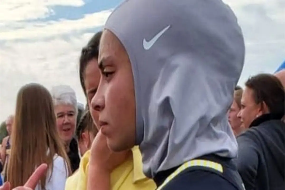 حذف دختر دبیرستانی در اوهایو آمریکا به علت حجاب!