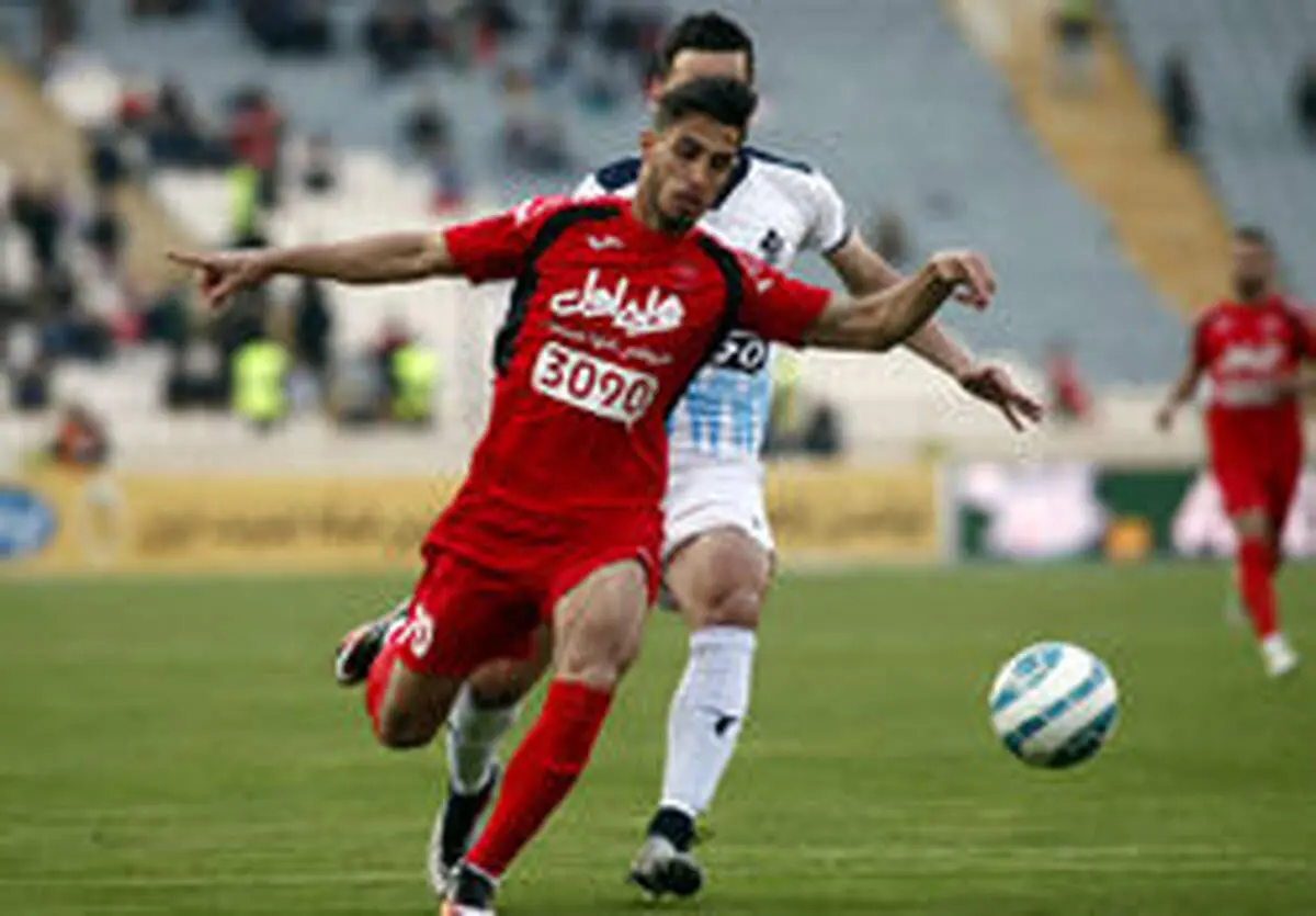شعار هواداران پرسپولیس علیه علیپور: «حیا کن، رها کن»
