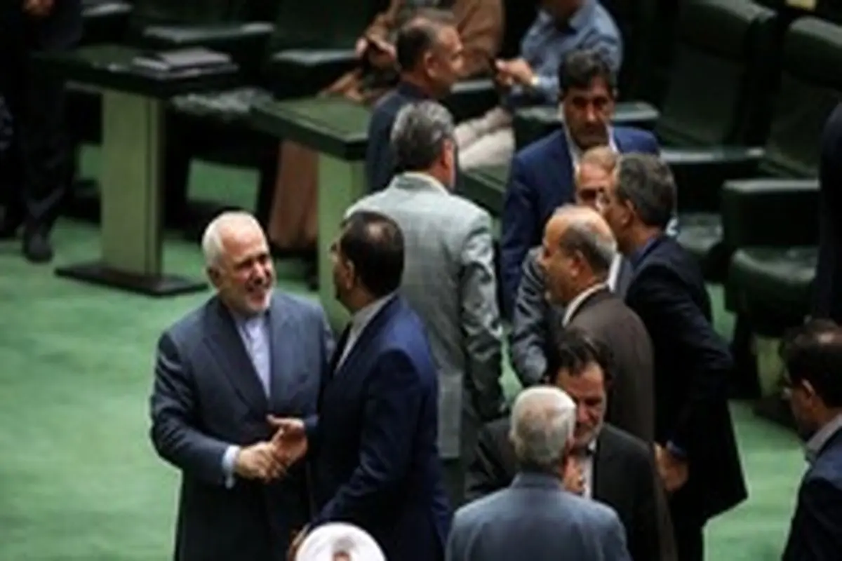 جلسه علنی آغاز شد/سوال از ظریف در دستور کار مجلس