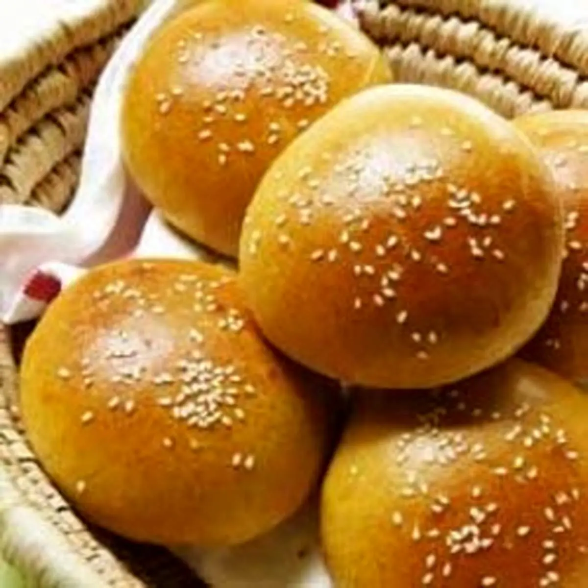 در خانه نان مخصوص همبرگر درست کنید