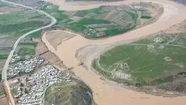 سیلاب در پلدختر راه ارتباطی ۸۰۰ خانوار روستایی را قطع کرد
