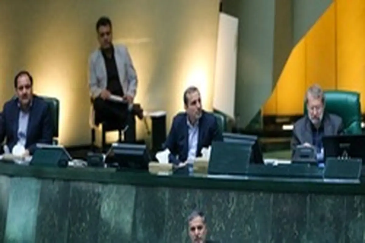 نقوی حسینی: کشور را با شفاف شدن دارایی‌ها راحت‌تر تحریم می‌کنند