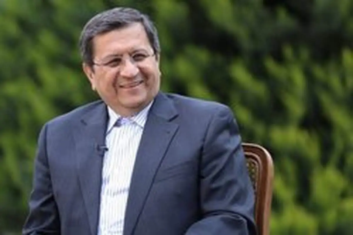 همتی: اخذ مالیات از سپرده‌ها به هیچ‌وجه صحت ندارد