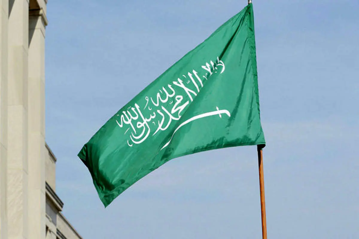 عربستان از بازگشت سفارتش به عدن خبر داد