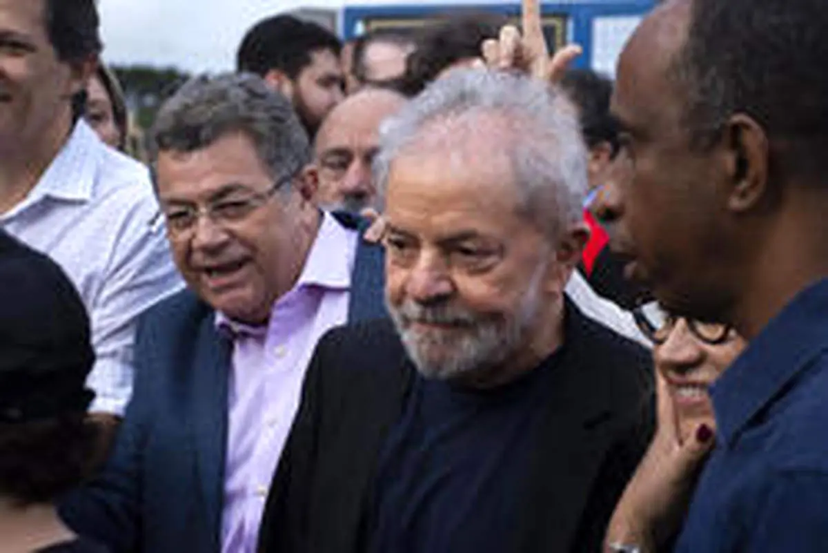 رییس جمهوری سابق برزبل از زندان آزاد شد +تصاویر