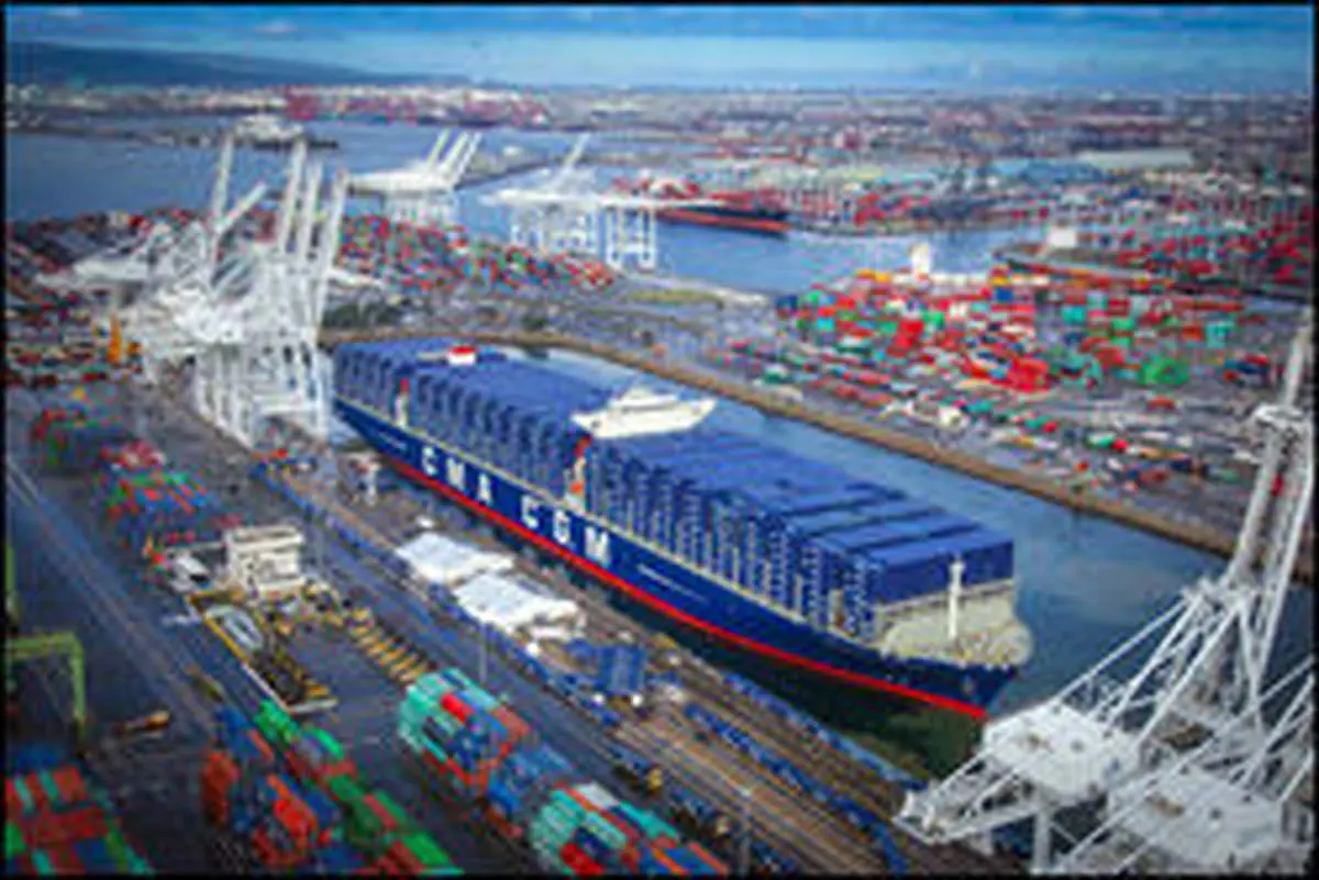 احداث ۱۸ طرح پتروشیمی در منطقه آزاد چابهار