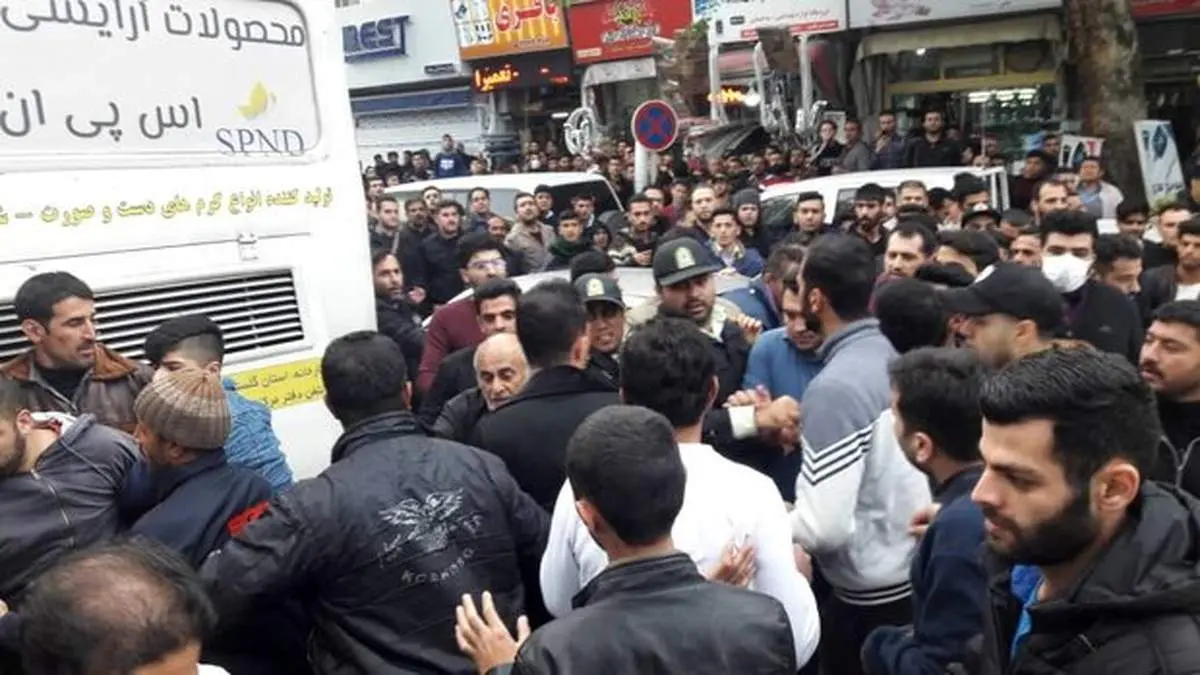تجمع بنزینی در گرگان