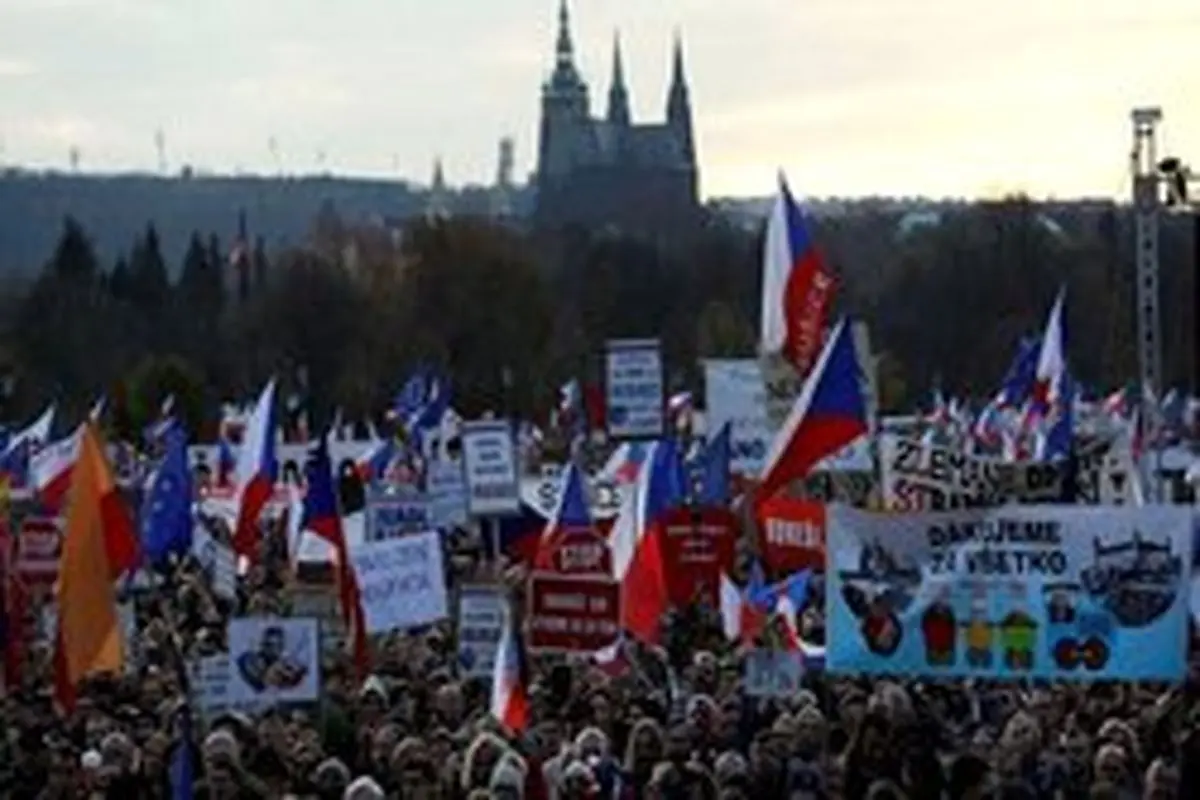 تظاهرات چند صد هزار نفری علیه نخست‌وزیر جمهوری چک
