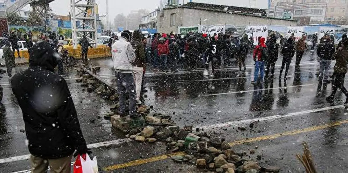 ترکیه: امیدواریم حوادث ایران زودتر پایان یابد/ روسیه: نیروهای خارجی فعالانه در اعتراضات تلاش می‌کنند