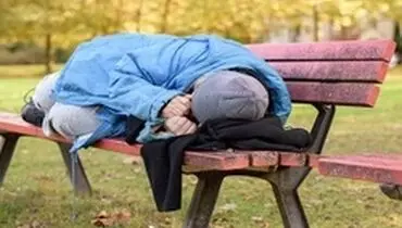 گاردین: هزاران جوان در انگلیس در معرض خطر بی خانمانی قرار دارند