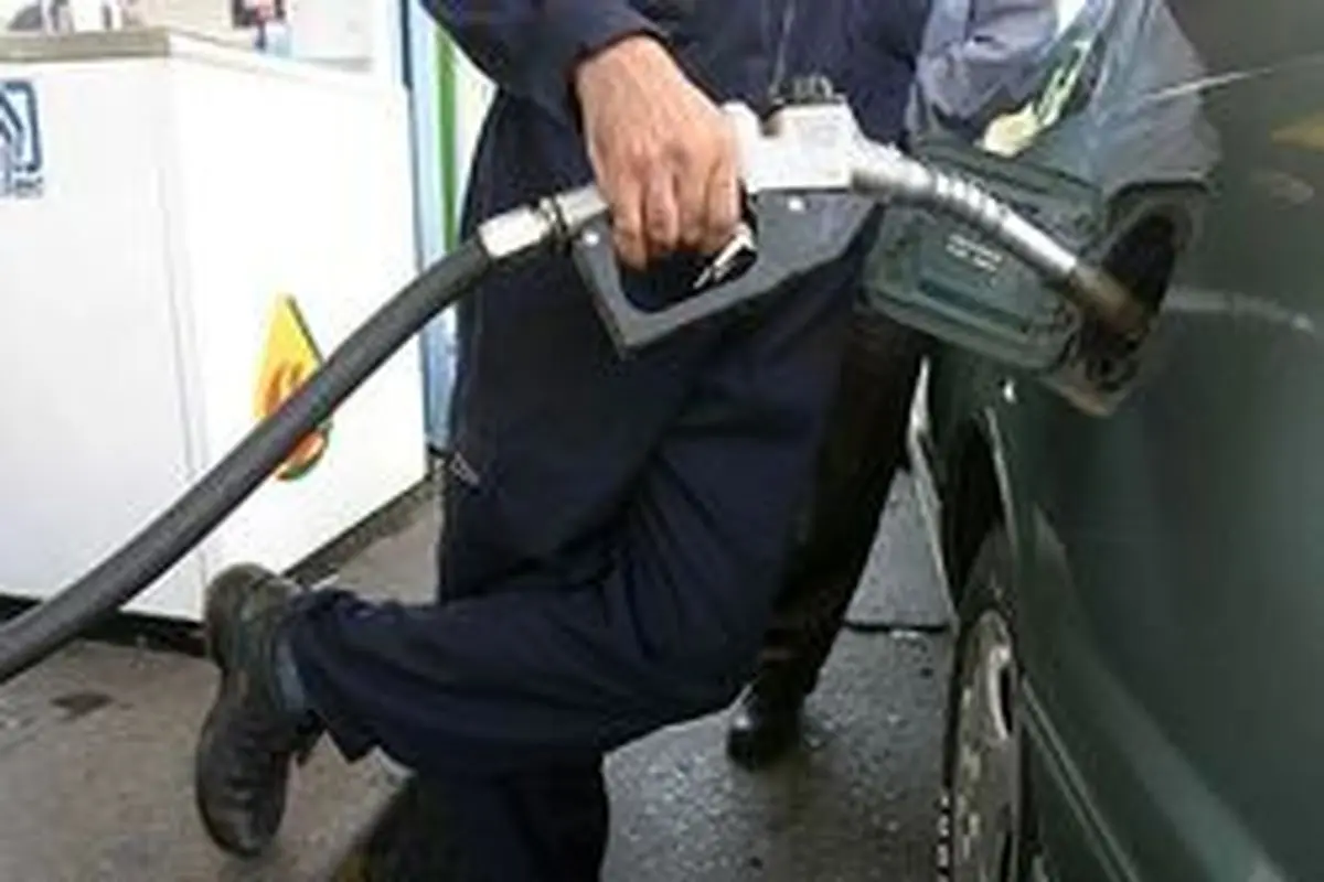 سهمیه بنزین فقط به یک خودرو تعلق می‌گیرد؟