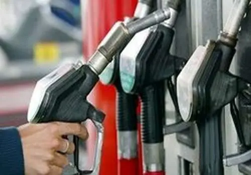خبر جدید وزیر نفت درباره افزایش قیمت بنزین
