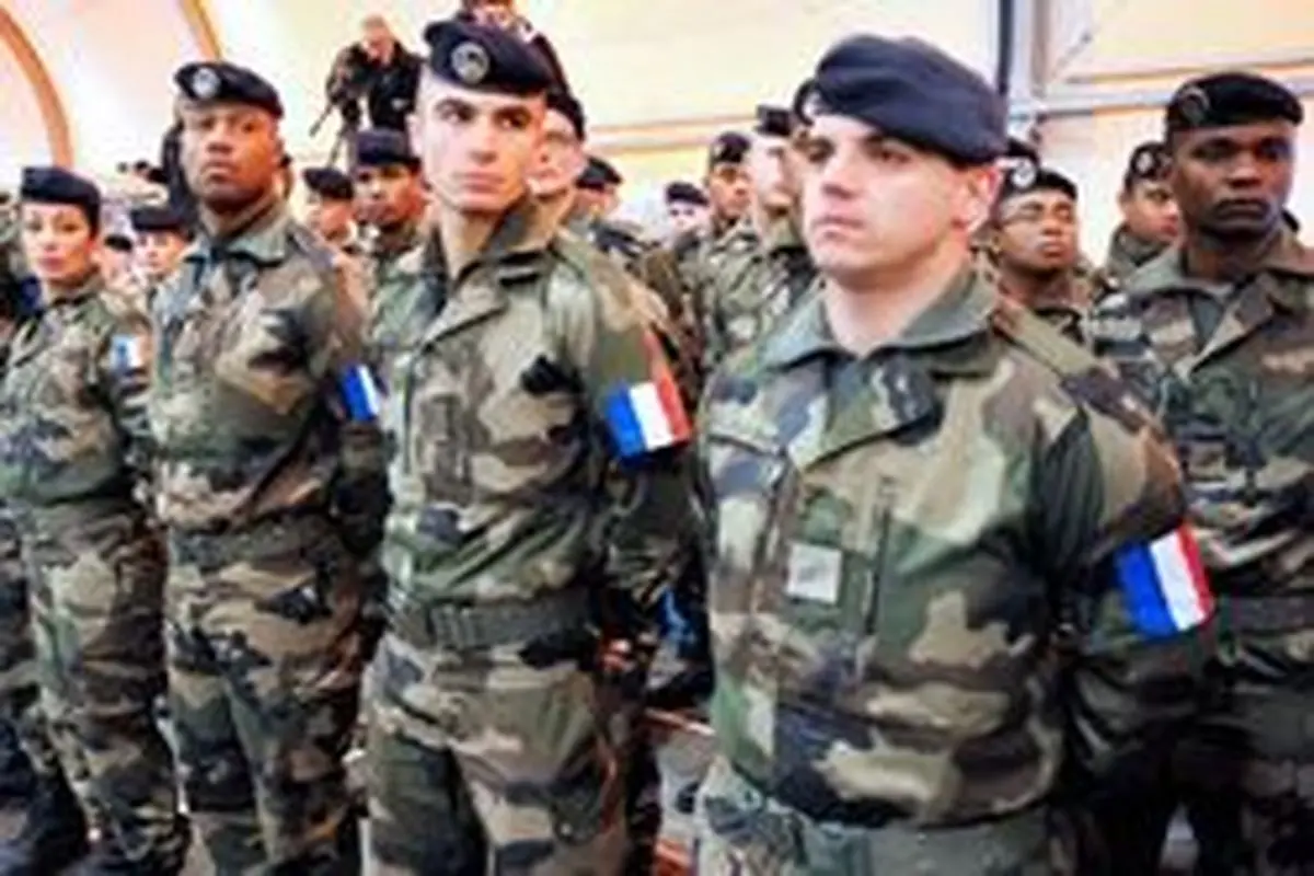 آناتولی: نظامیان فرانسوی در مناطق نقتی سوریه در کنار آمریکایی‌ها حضور دارند