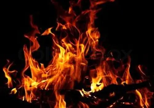 استاندار فارس پای سخنان کسبه و بازاریان شیراز نشست
