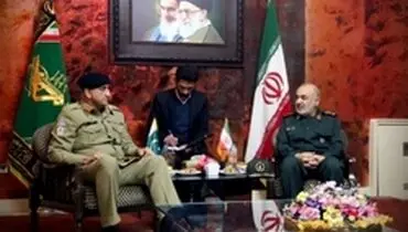 فرمانده سپاه: در دفاع از امت اسلامی تفاوتی بین شیعه و سنی قائل نمی‌شویم