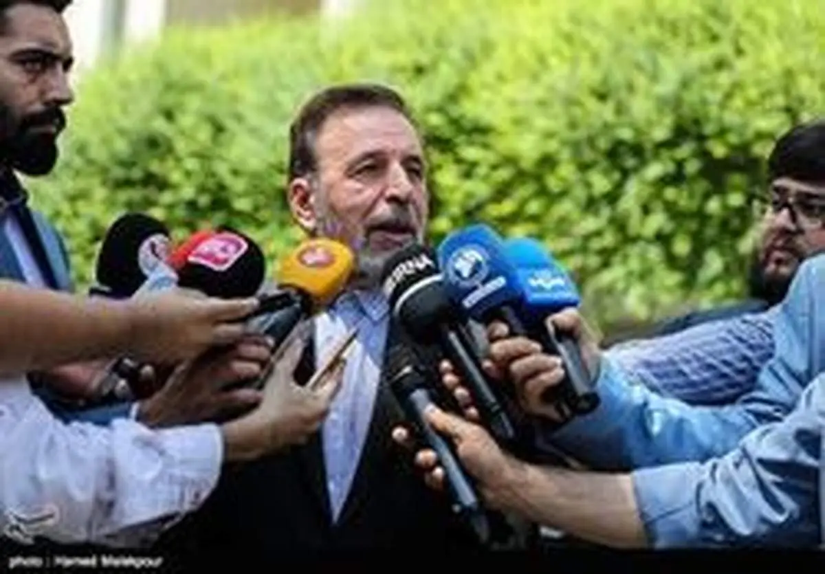 واعظی: اگر آرامش همین گونه باشد در آینده خیلی نزدیک اینترنت وصل می‌شود/ زمان اجرای طرح از جانب وزیر کشور محرمانه تعیین شده بود