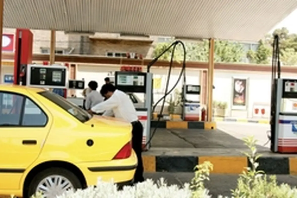 سهمیه بنزین تاکسی‌ها افزایش یافت/ تغییر در روش سهمیه‌بندی از ماه آینده