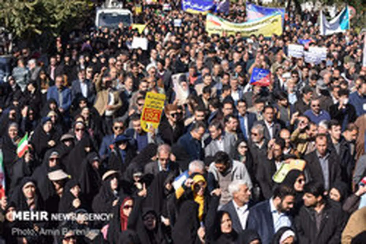 برگزاری راهپیمایی محکومیت اغتشاشات اخیر در تهران