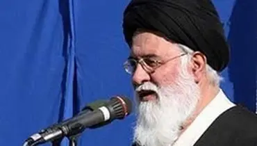 امام جمعه مشهد: انقلاب اسلامی به آخر خط نرسیده