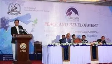 موضع گیری عمران خان درباره اقتصاد ایران