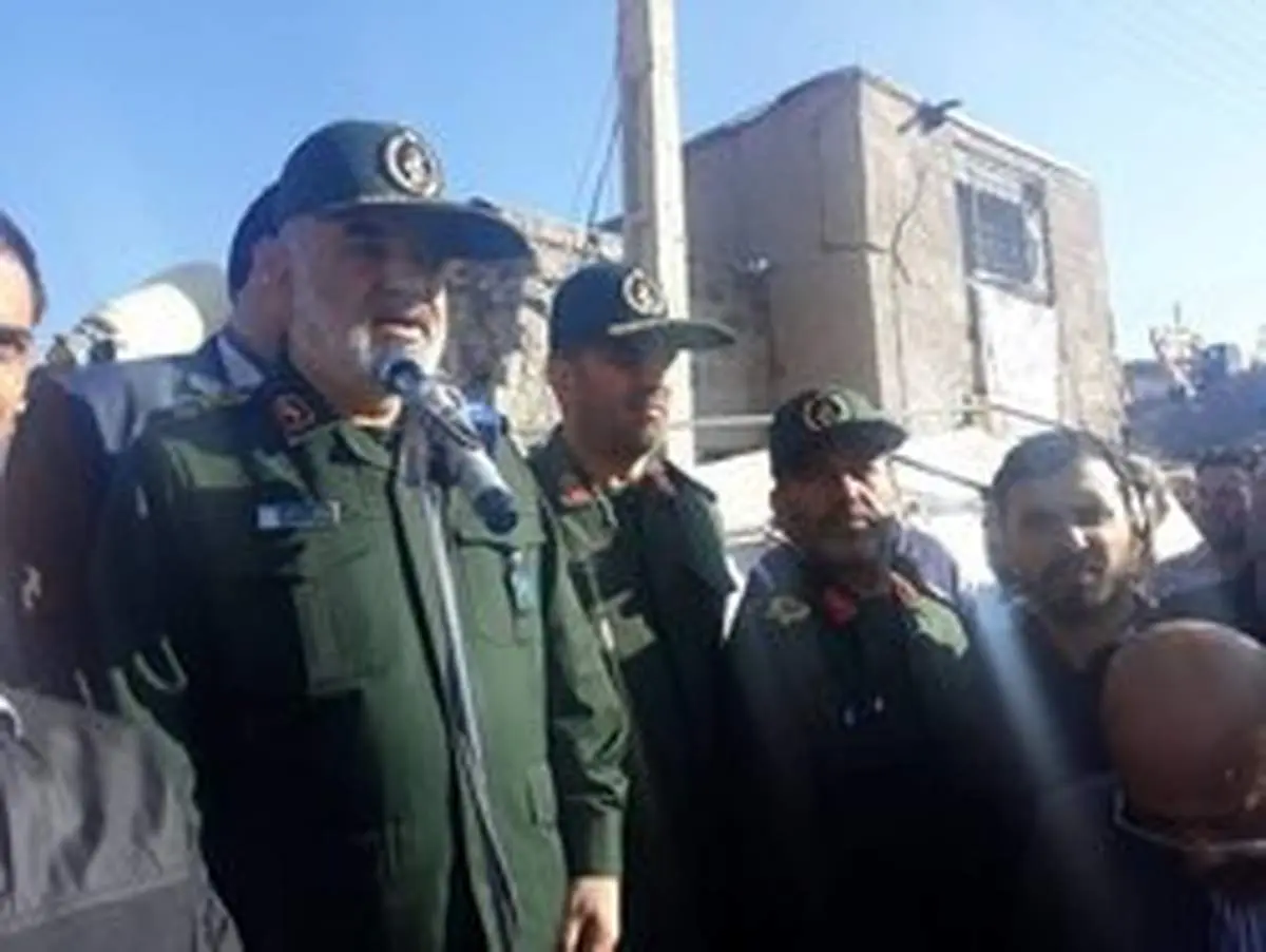 سلامی:سپاه تا پایان بازسازی مناطق زلزله‌زده کنار مردم باقی خواهد ماند