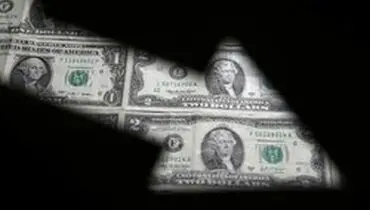 دلار اندکی کاهش یافت