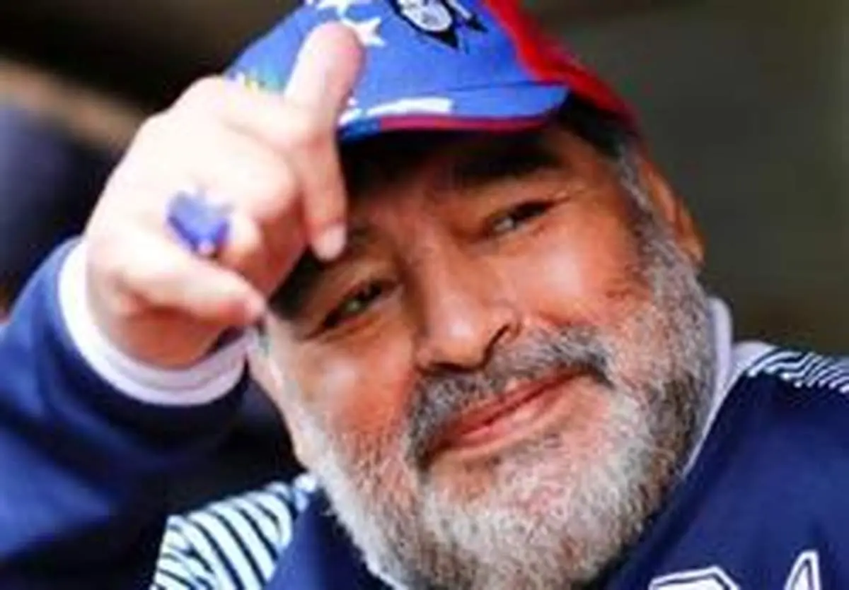 مارادونا از استعفایش منصرف شد