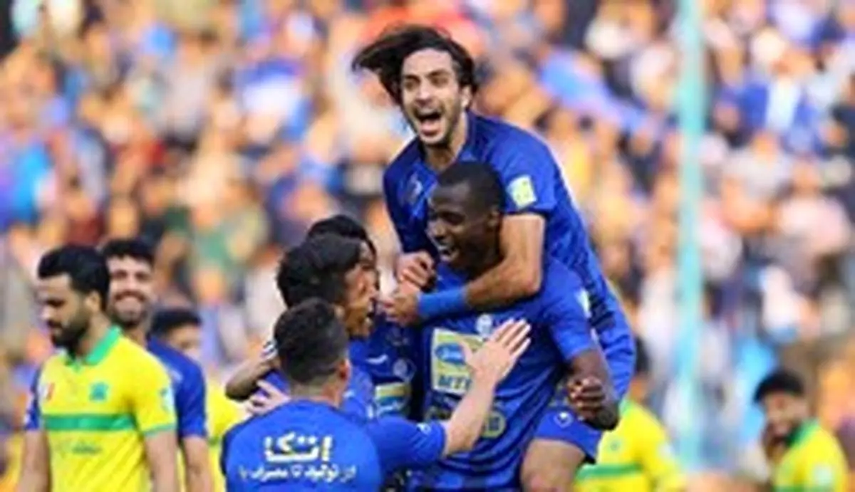 استقلال پس از حدود ۱۳۰۰ روز بالاتر از پرسپولیس؟