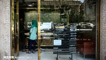 دلار در آستانه ورود به کانال ۱۲ هزارتومانی