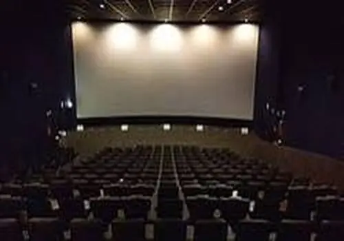 بلیت این سینما یک هفته نیم‌بها شد
