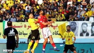 توقف سپاهان برابر نساجی/ گل گهر و نفت امتیازات را تقسیم کردند