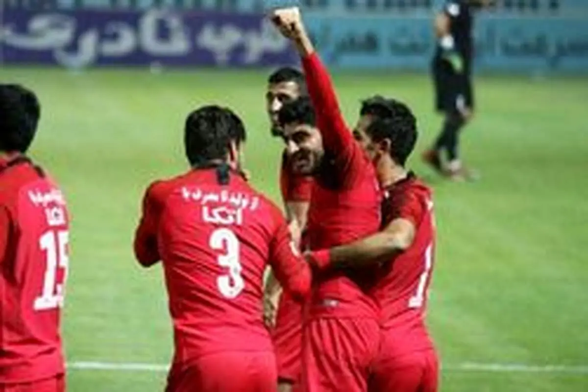 بارگشت پرسپولیس به جمع مدعیان در هفته سیزدهم/ شکست طلسم ۹ ساله