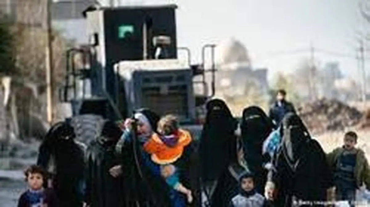 انتقال خانواده داعشیها توسط نیروهای آمریکایی به عراق