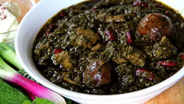 طرز تهیه قورمه سبزی به روش‌های مختلف