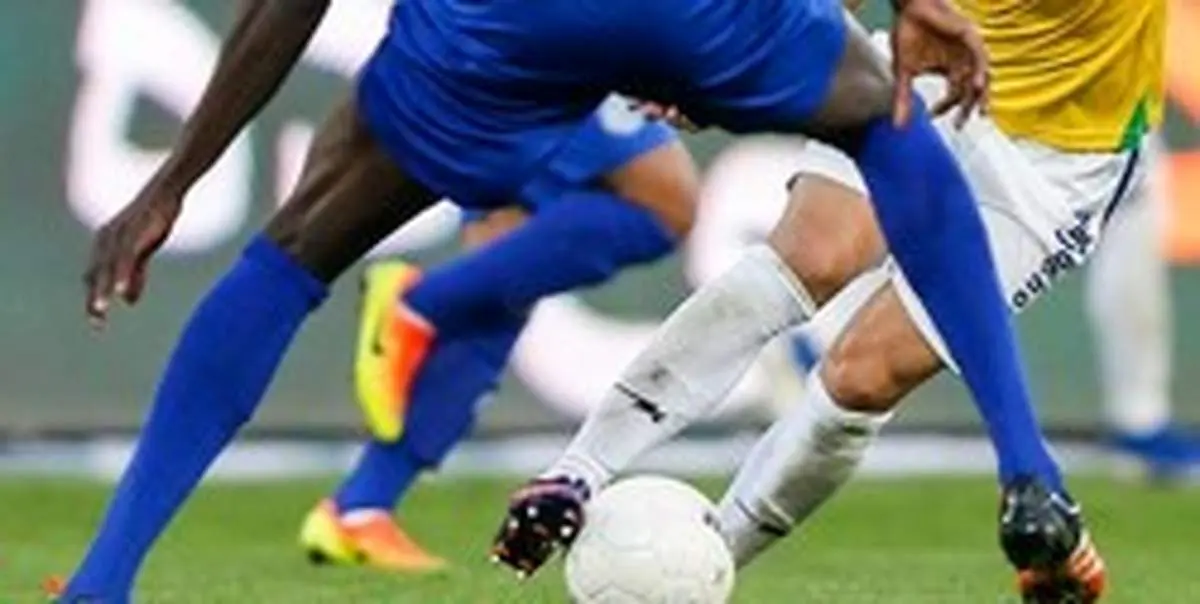 لغو بازیهای فوتبال لیگ تهران بدلیل آلودگی هوا