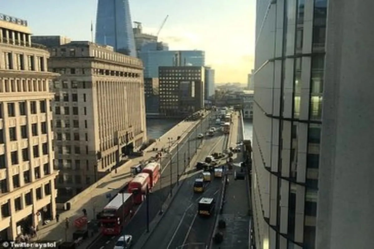 دو نفر در حمله لندن کشته شدند؛ پلیس مهاجم را کشت+تصاویر