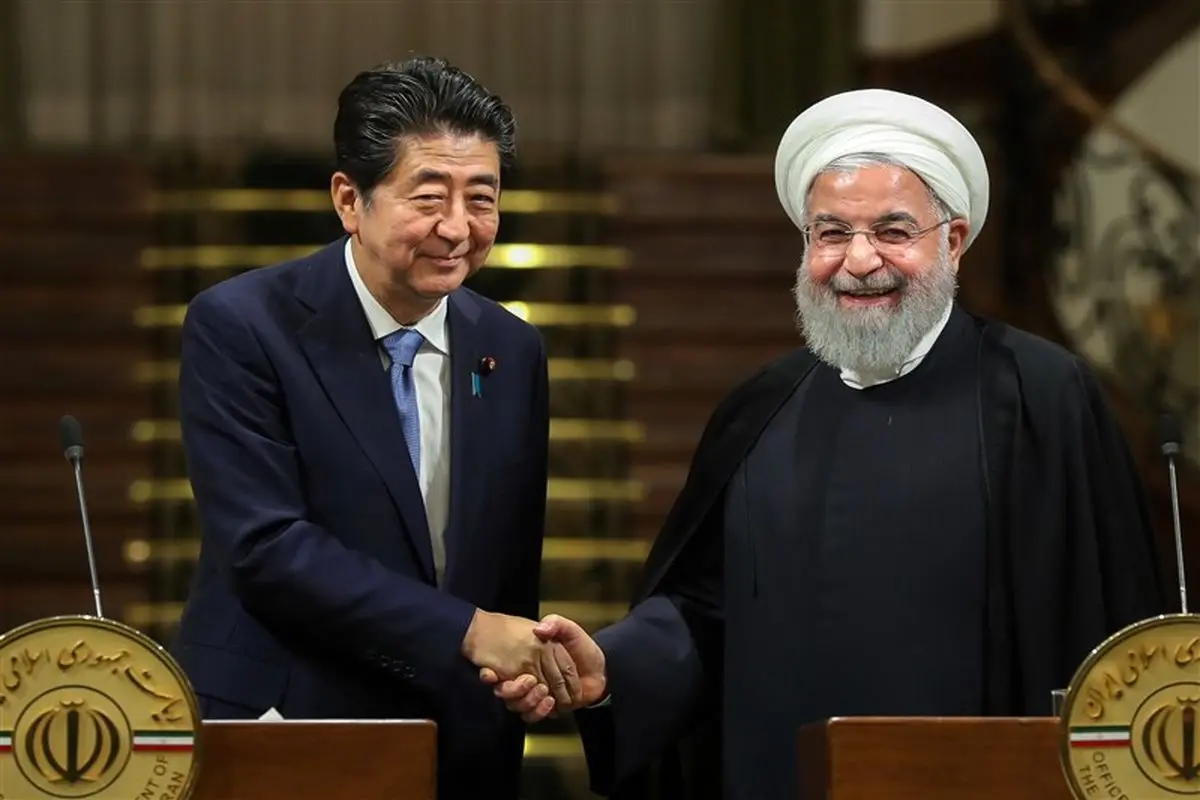 درخواست آمریکا از ژاپن درباره دیدار قریب الوقوع روحانی از توکیو