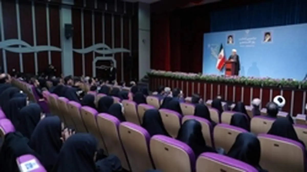 روحانی: کلید ما چرخید و ماهانه ۷۰۰ میلیون دلار آزاد شد