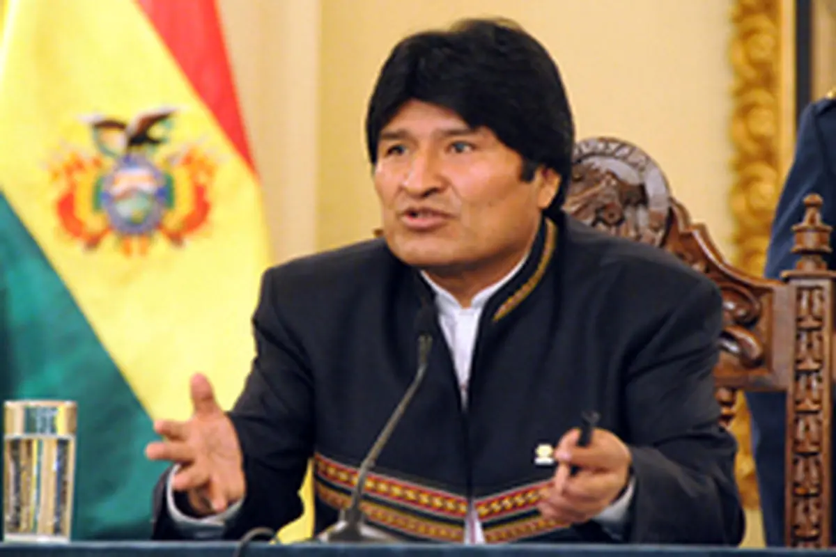 مورالس: کودتاگران از ارتش رژیم صهیونیستی کمک گرفته‌اند