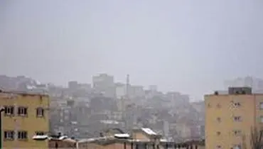هوای تهران در آستانه وضعیت "قرمز" قرار گرفت